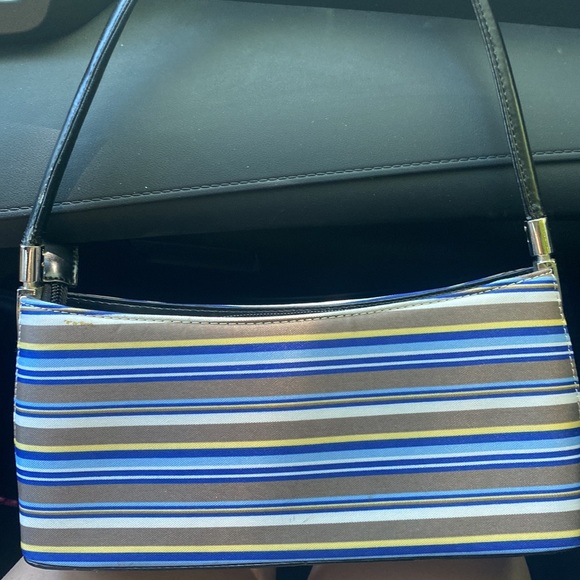 small Kate Spade purse - Picture 2 of 3
